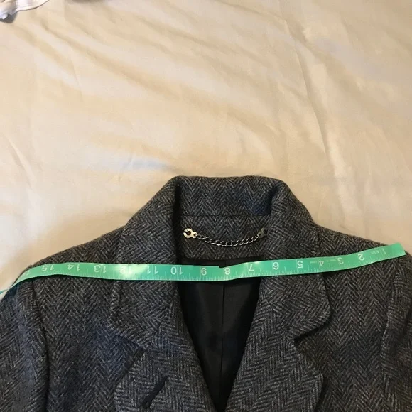 Vintage style 100% wool long coat with herringbone pattern